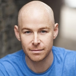 book-darren-m-british-male-voiceover-artist