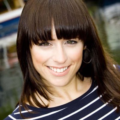 Hire broadcaster Vicky for your next corporate event or video