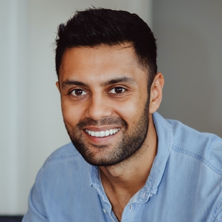 Mohsin Zaidi hire best-selling Author speaker book at agent Great British Speakers