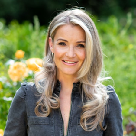 Helen Skelton hire TV Presenter speaker book at agent Great British Speakers